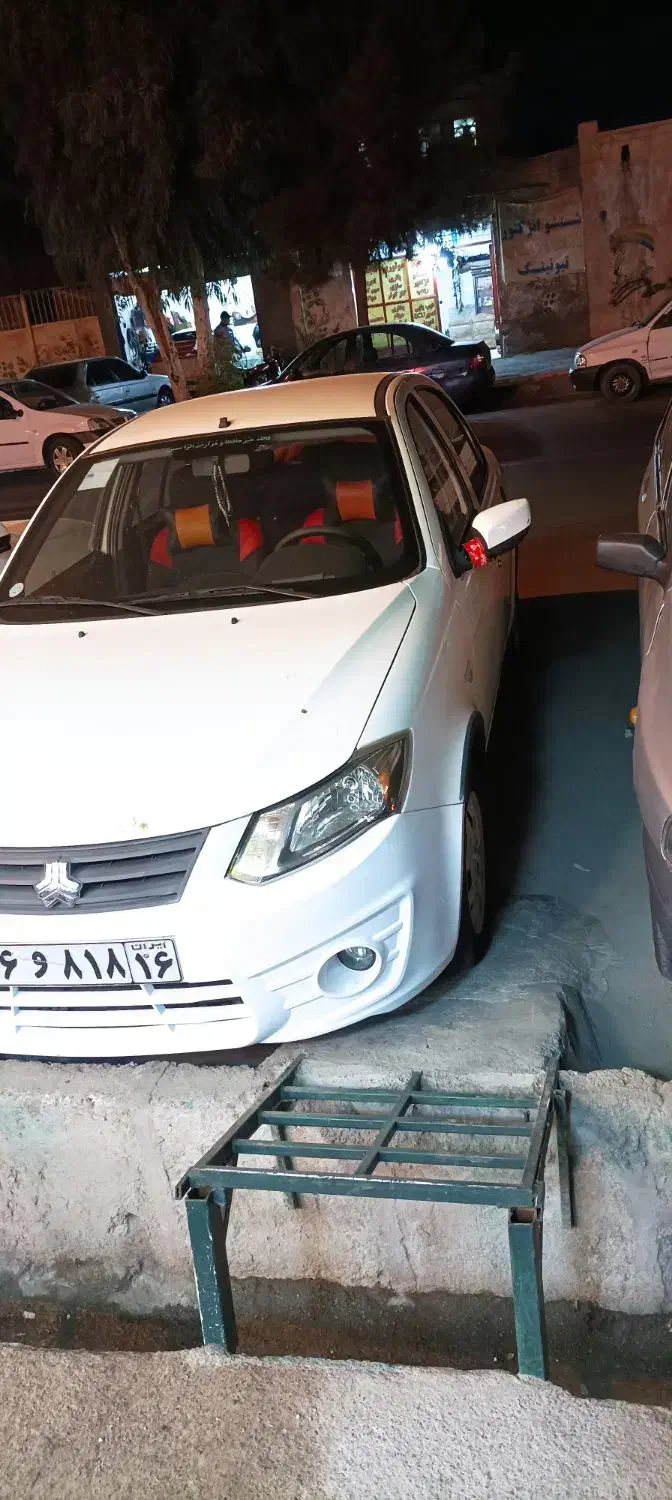 ساینا مدل ۴۰۰ بیرنگ درحد نقد اقساط|خودرو سواری و وانت|قم, شهرک توانیر|دیوار