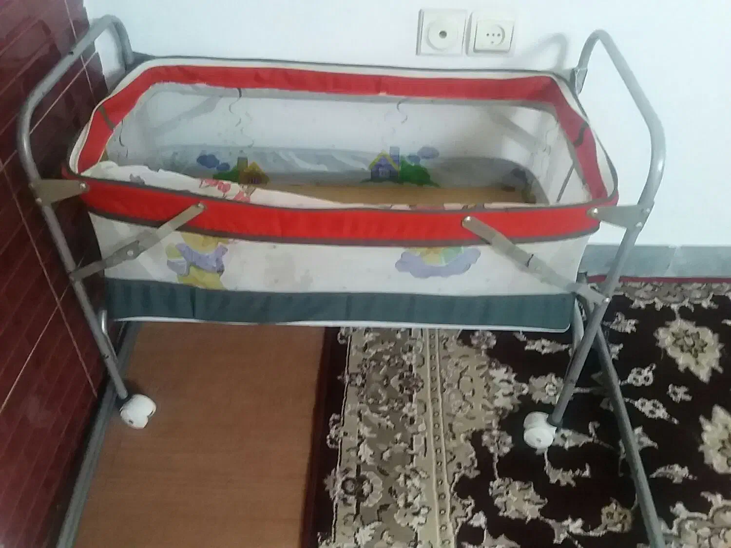 گهواره|اسباب و اثاث بچه|پاکدشت, خاتون آباد|دیوار