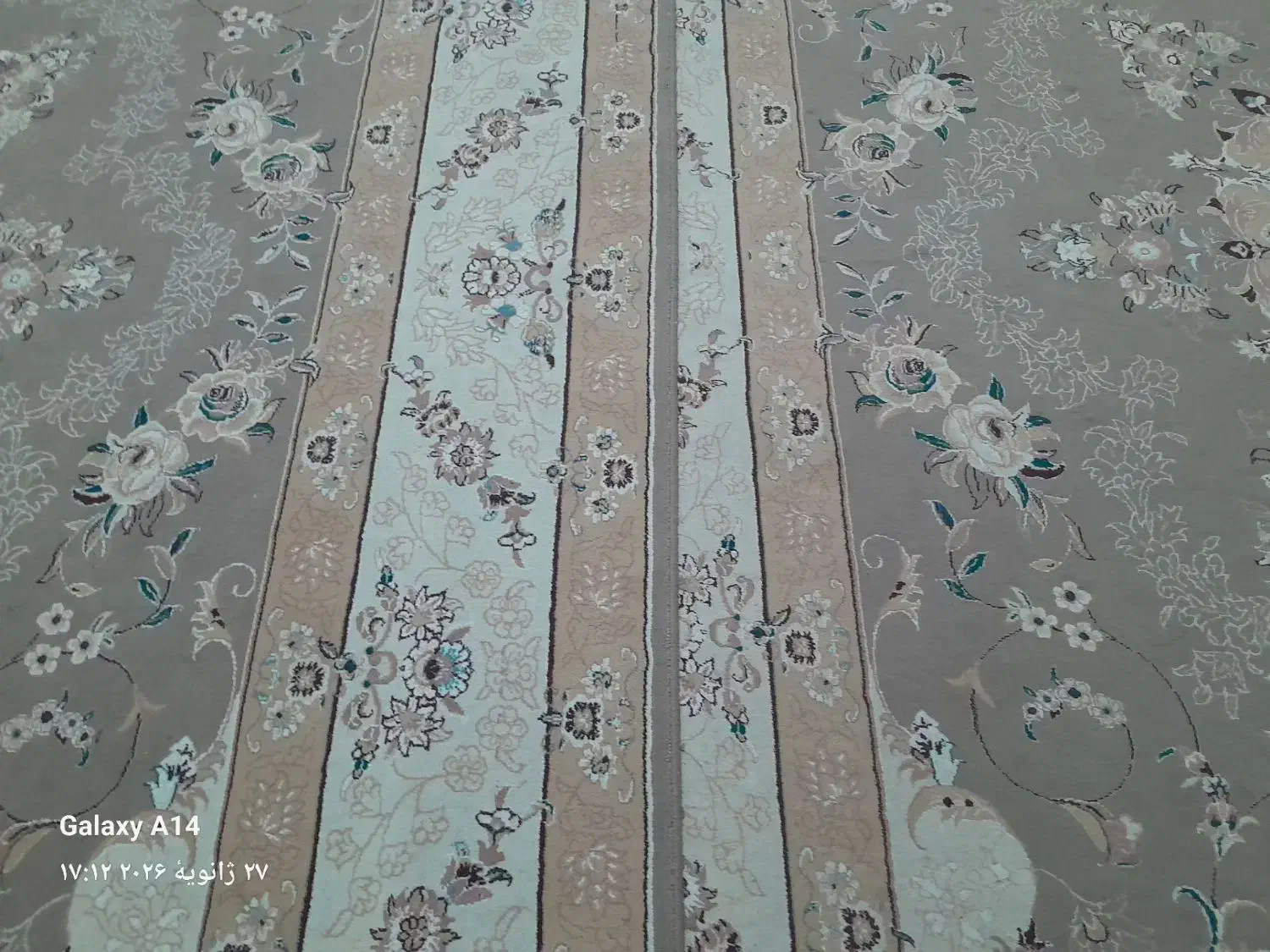 قالی ۱۲ متری دو عدد|فرش|خرم‌آباد, |دیوار