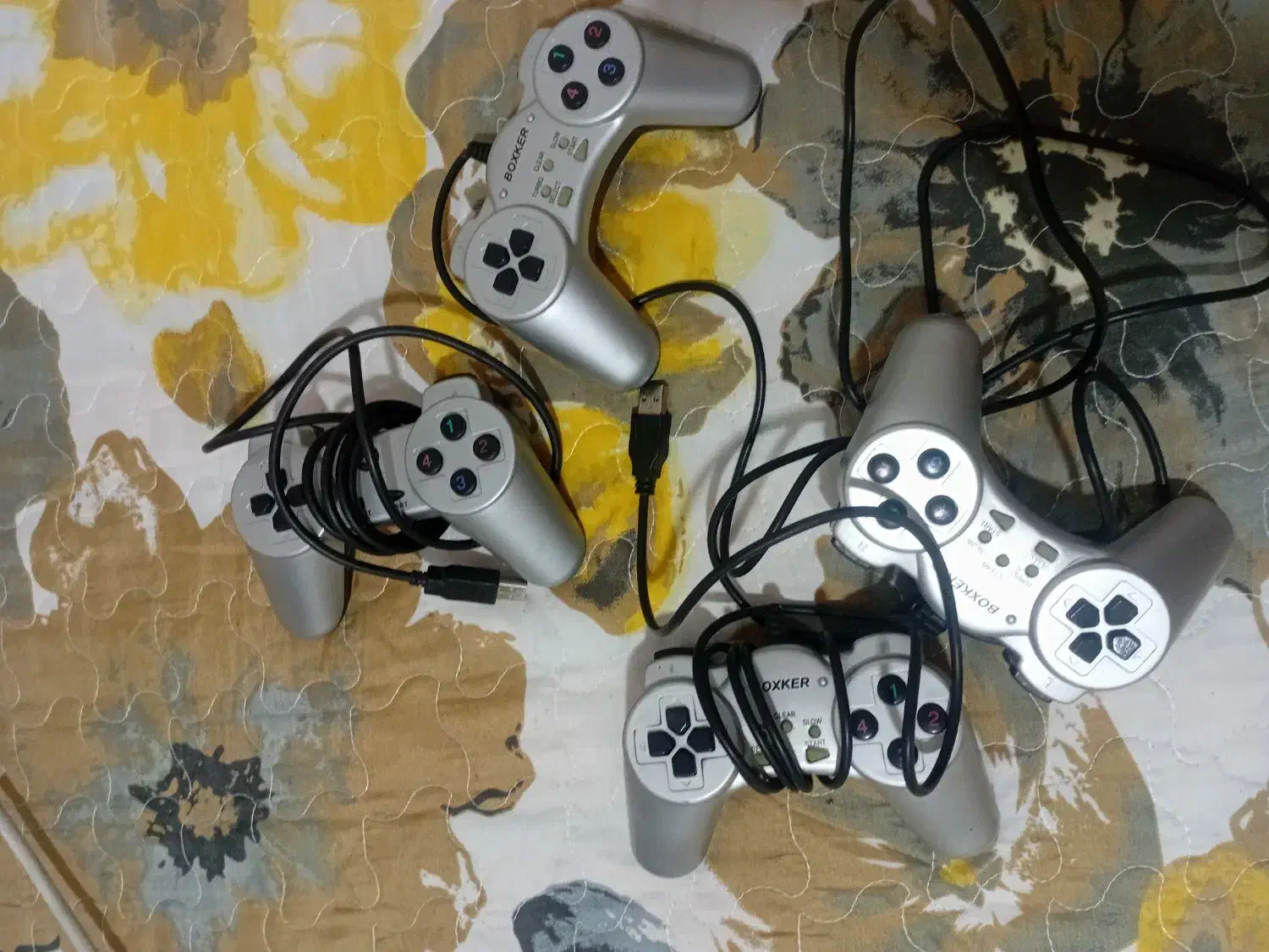 دسته کامپیوتر|قطعات و لوازم جانبی رایانه|میاندوآب, |دیوار