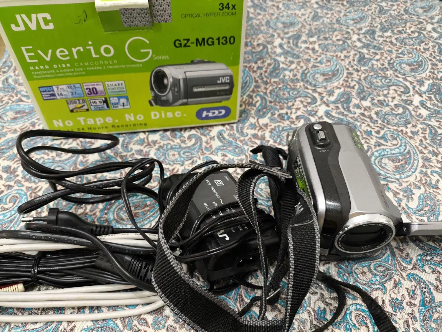 دوربین جی وی سی|دوربین عکاسی و فیلمبرداری|قم, زنبیل آباد|دیوار