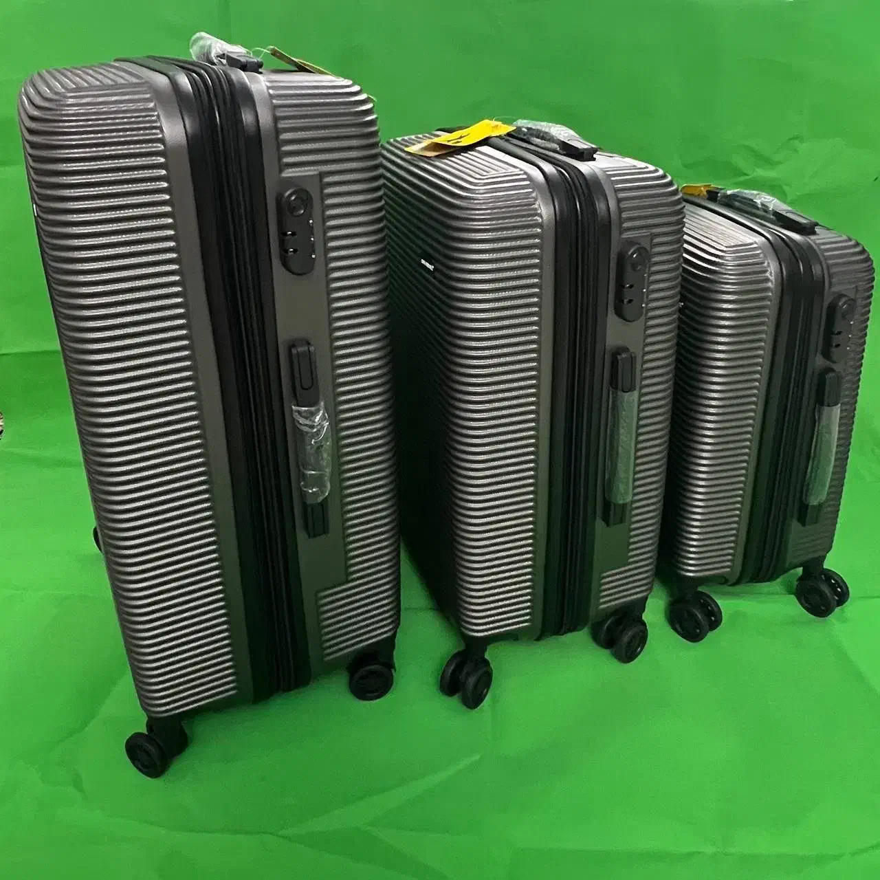 ست چمدان سه تایی|کیف، کفش، کمربند|تهران, میرداماد|دیوار