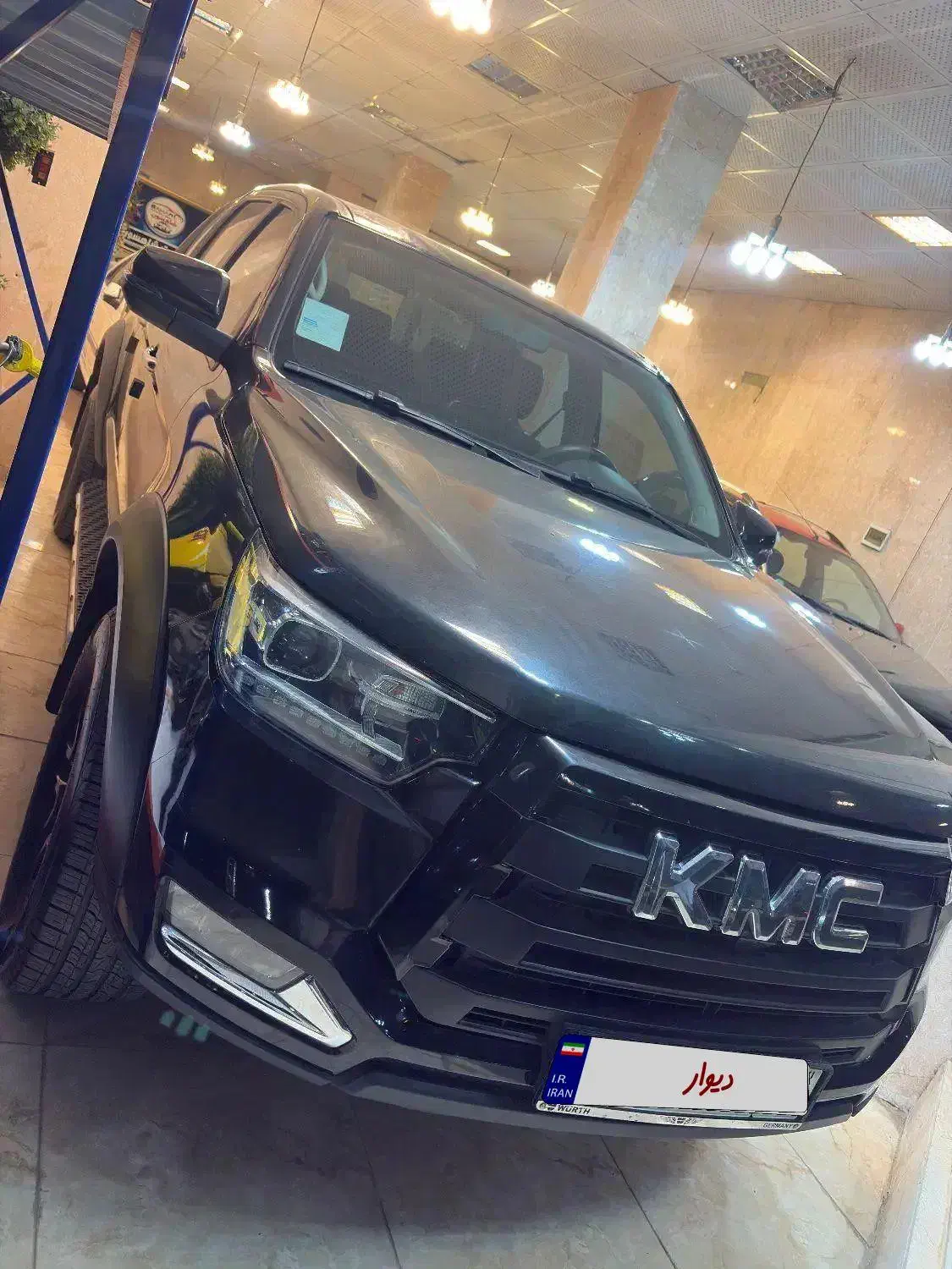 کی ام سی t8وارداتی|خودرو سواری و وانت|قرچک, زیبا شهر|دیوار