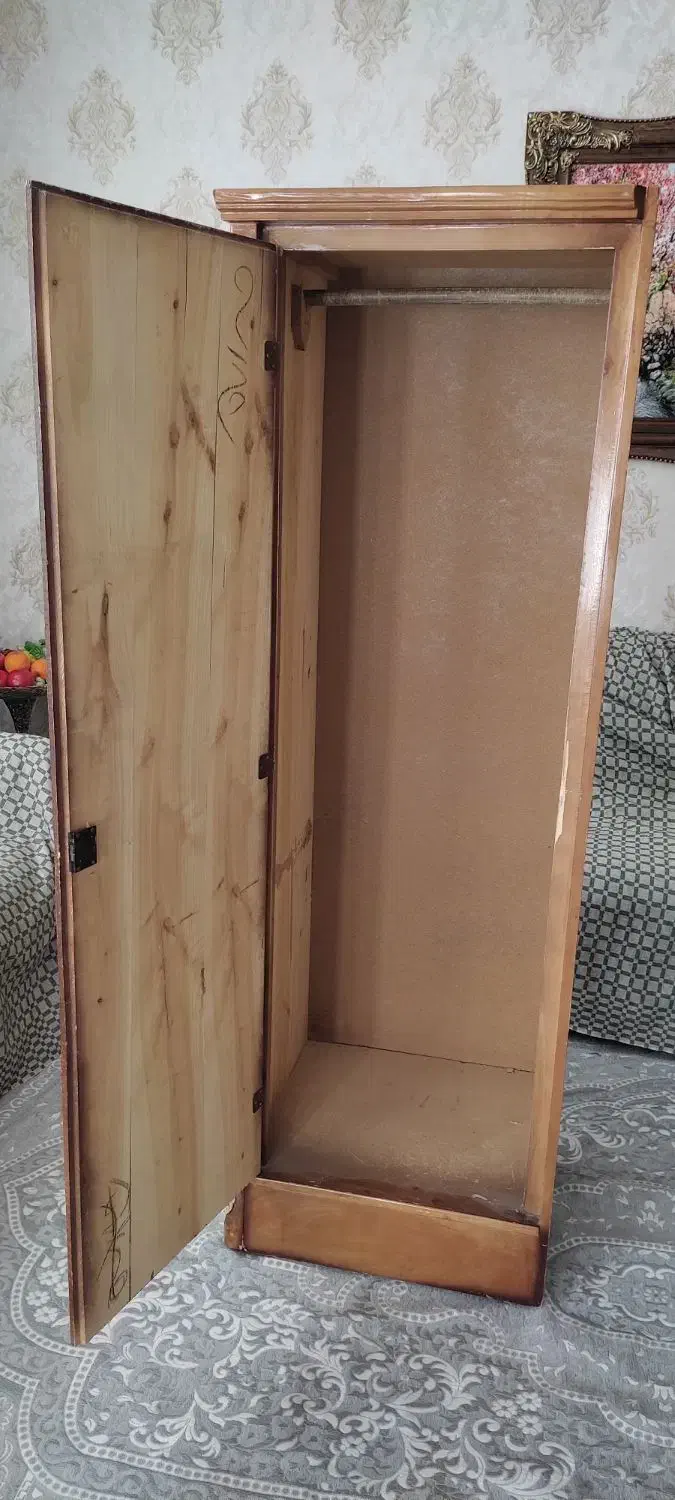 کمد|جاکفشی، کمد، دراور|کرمانشاه, |دیوار