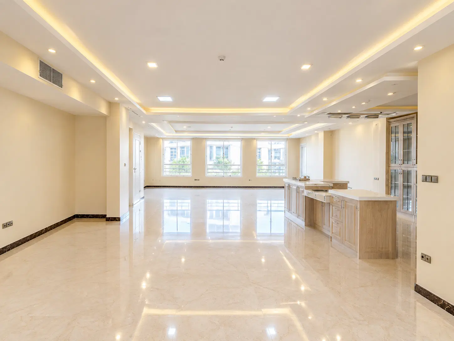 ۱۸۵ متر/فول امکانات/۳ پارکینگ/کریمشاهیان/خوش نقشه|اجارهٔ آپارتمان|تهران, پرستار|دیوار