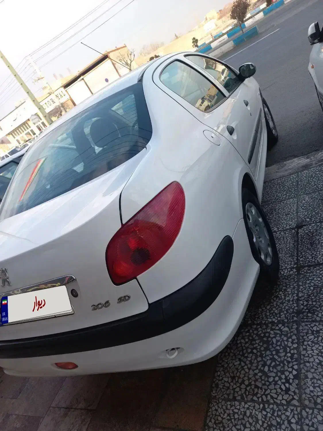 پژو ۲۰۶ اس دی سالم|خودرو سواری و وانت|فردیس, شهرک شهید حسینی|دیوار