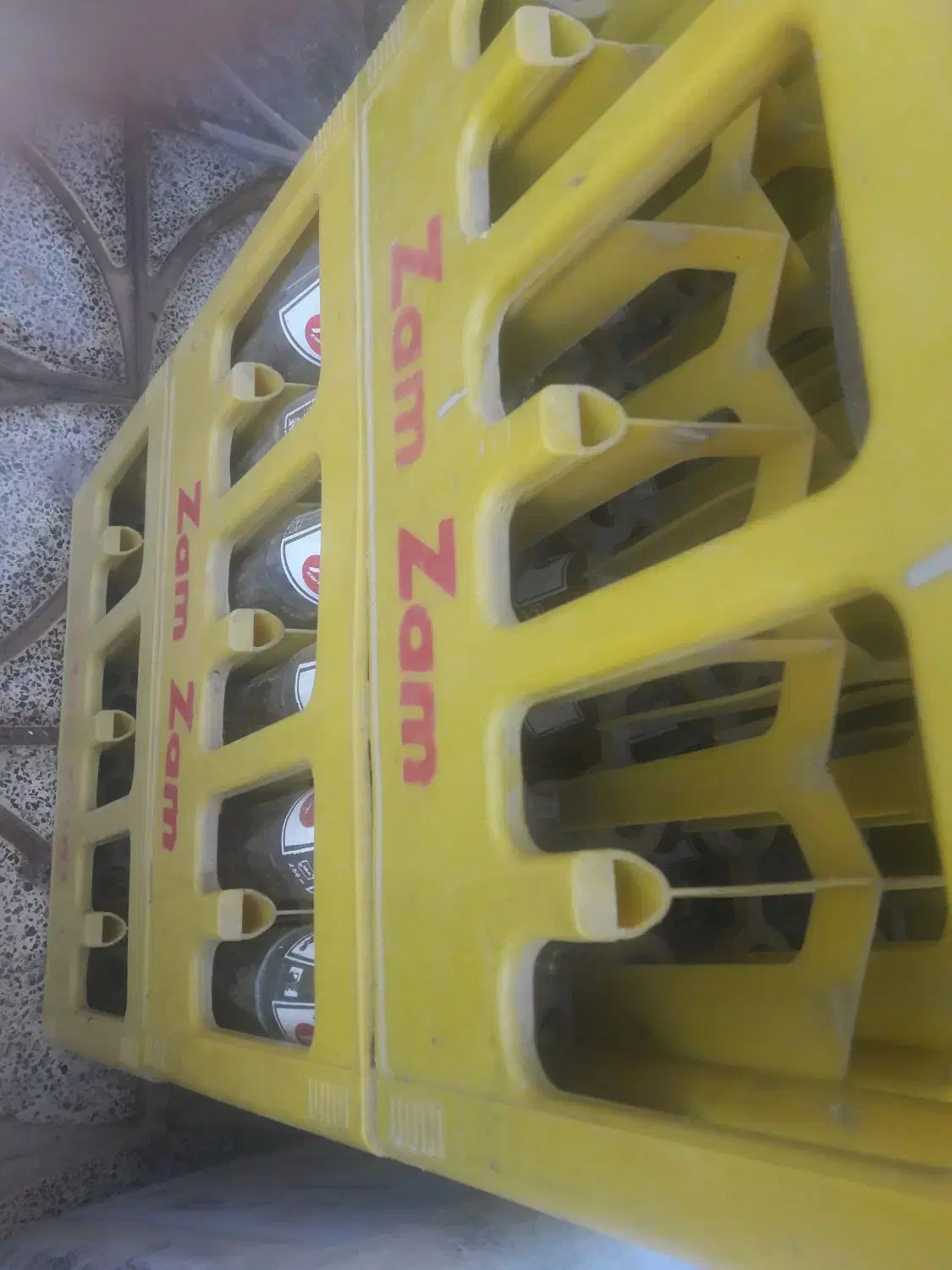 جعبه نوشابه زمزم|خوردنی و آشامیدنی|سرپل ذهاب, |دیوار