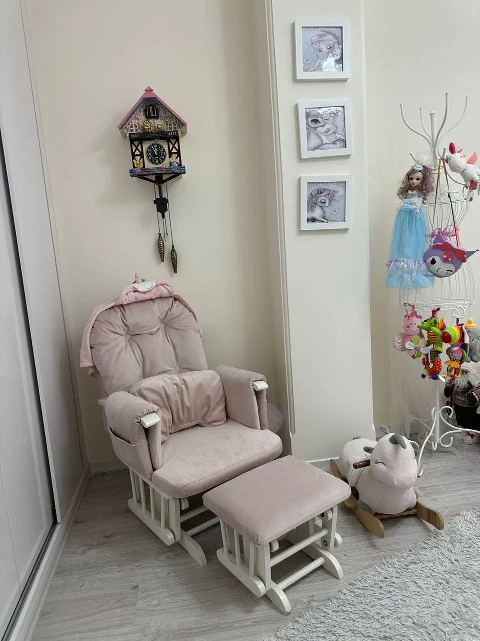 سرویس تخت و درآور نوزاد|تخت و صندلی بچه|زنجان, |دیوار