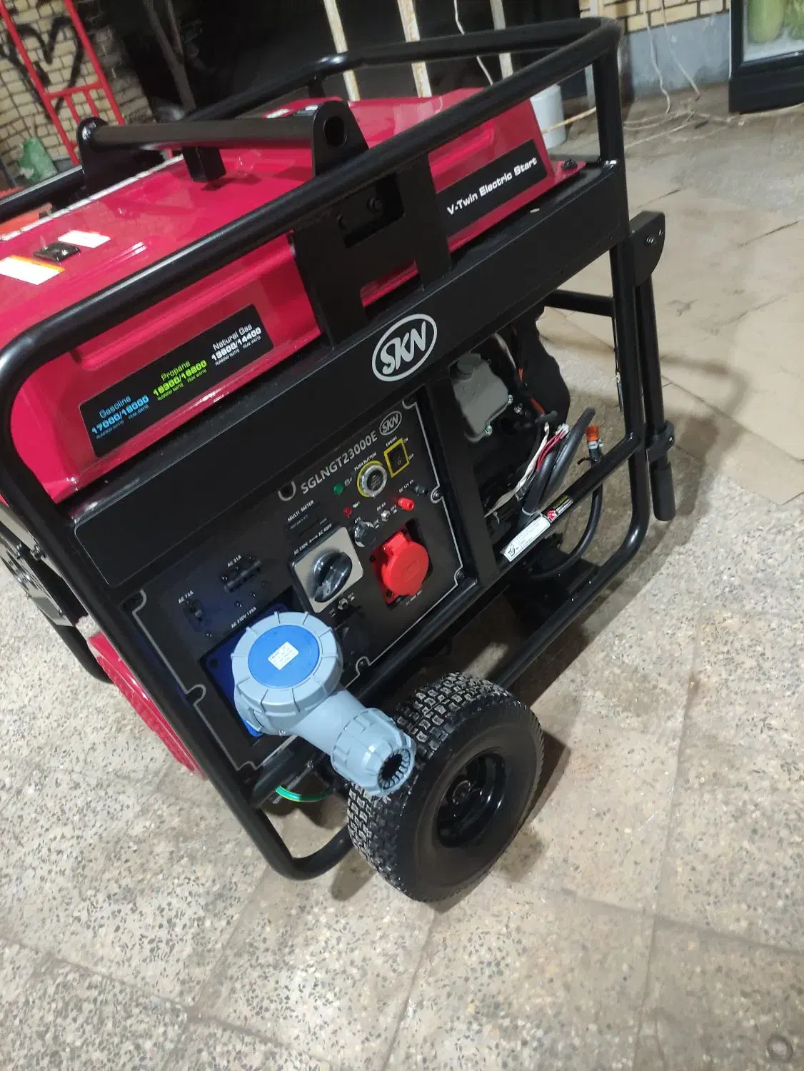 موتور برق و دیزل ژنراتور|ماشینآلات صنعتی|آران و بیدگل, |دیوار