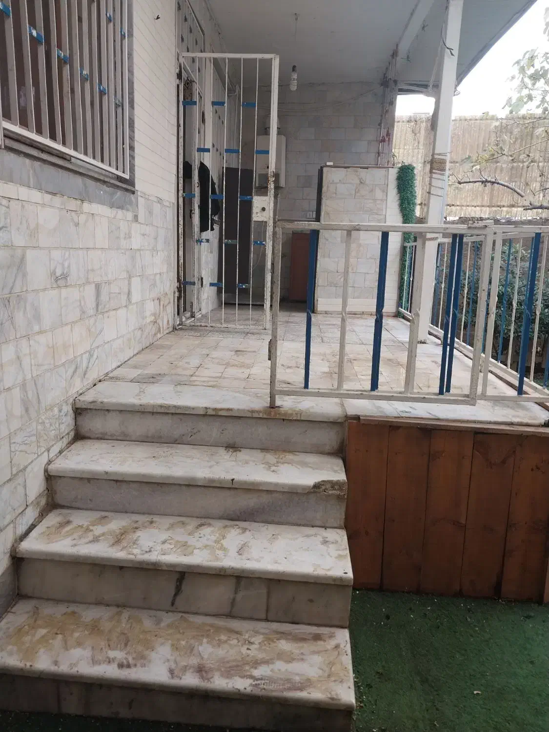 اجاره منزل ویلایی گلسار بیست متری گاز|اجارهٔ خانه و ویلا|رشت, بلوار گیلان|دیوار