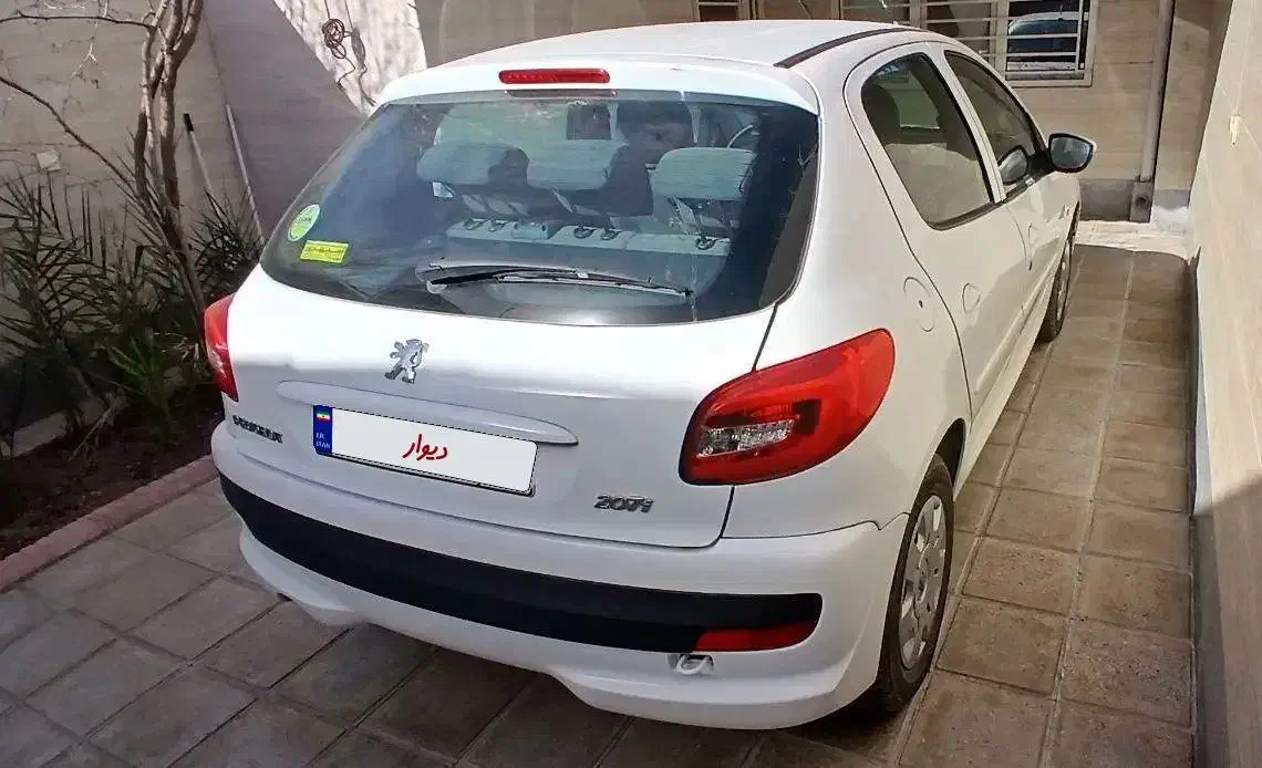 پژو 207|خودرو سواری و وانت|مشهد, هفت تیر (حافظ)|دیوار