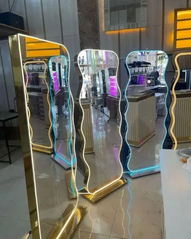 آینه نئونی رنگ بندی مختلف موجود|آینه|نیشابور, شهرک فرهنگیان|دیوار