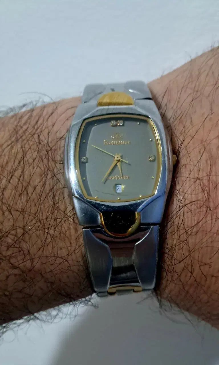 رومانس اصل|ساعت|سنندج, |دیوار