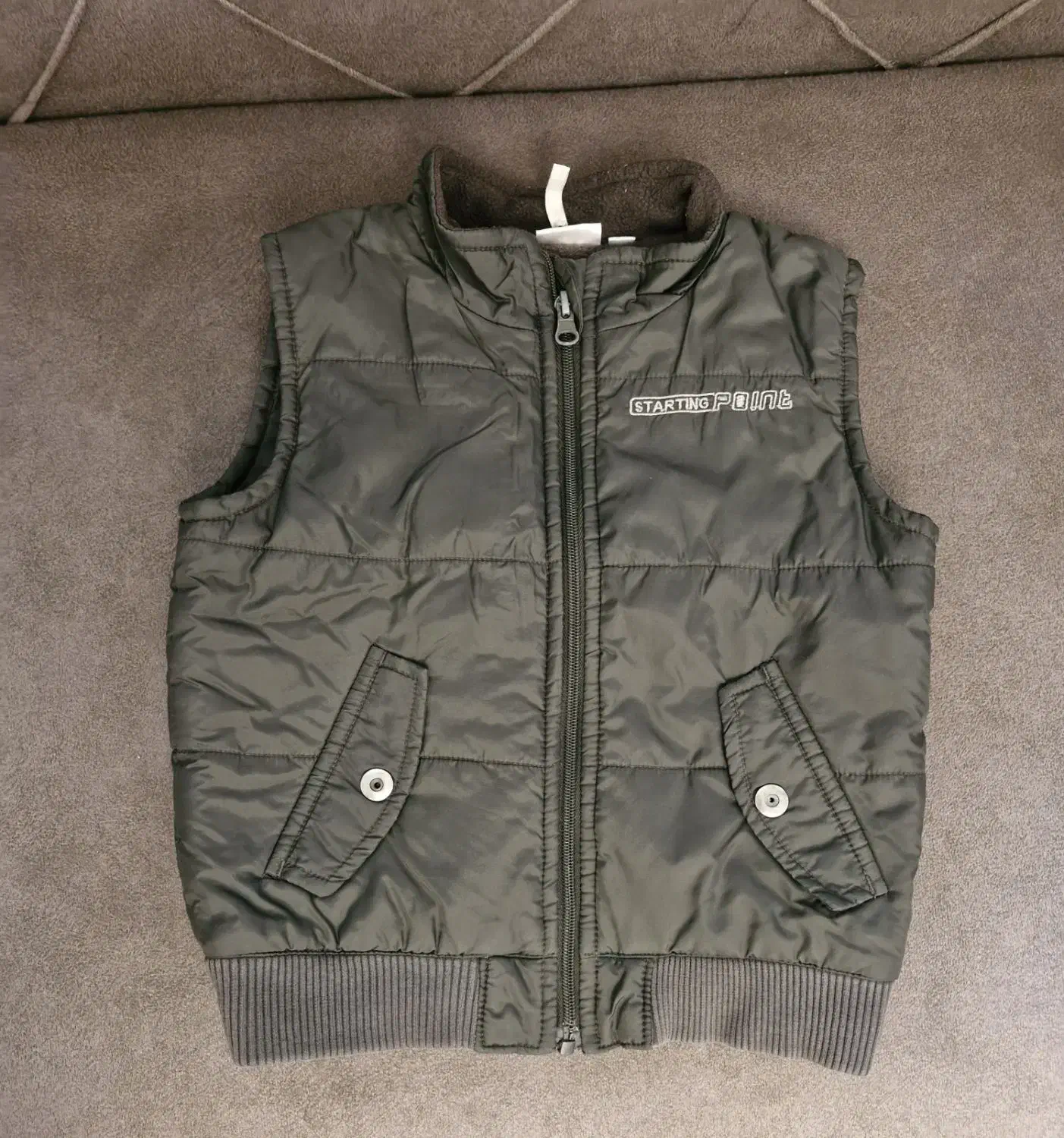 ،کفش،لباس و اورکت و پافر نو و در حد نو|کفش و لباس بچه|تهران, سازمان برنامه شمالی|دیوار