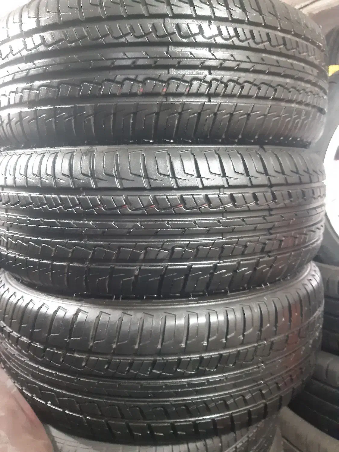 لاستیک کویر۲۰۵.|قطعات یدکی و لوازم جانبی|رشت, کوی طالقانی|دیوار