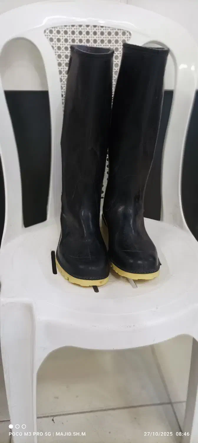 چکمه (کفش ملی)|کیف، کفش، کمربند|کرمانشاه, |دیوار