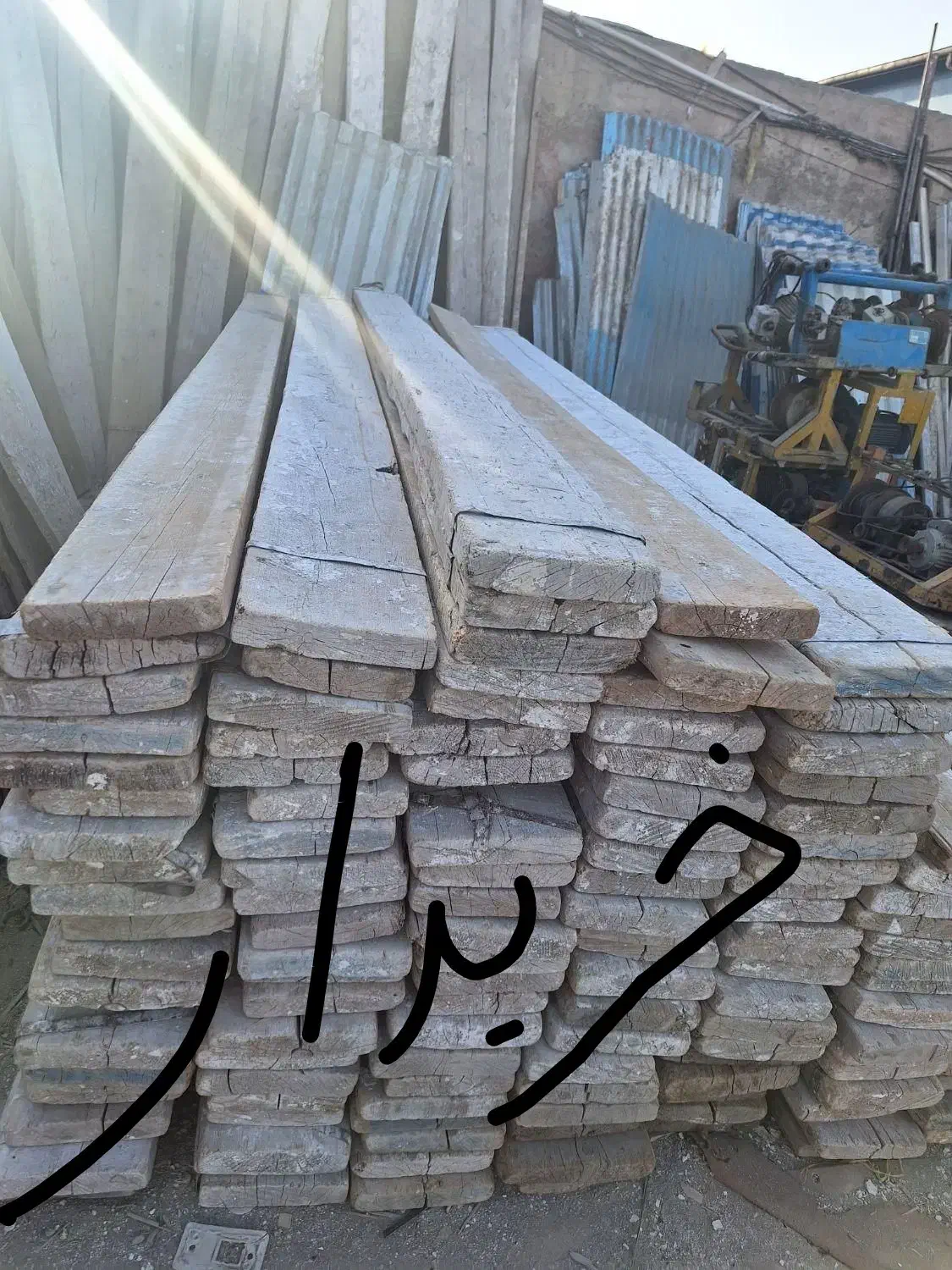 خریداروفروش تخته بنایی بالابر میکسر داربست بتونیر|عمدهفروشی|تهران, پاسداران|دیوار