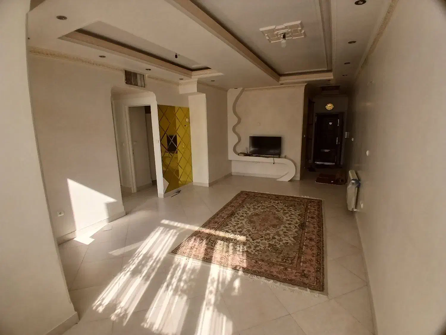 73متر دوخوابه روبه حیاط روبه کوچه|اجارهٔ آپارتمان|تهران, باشگاه نفت|دیوار