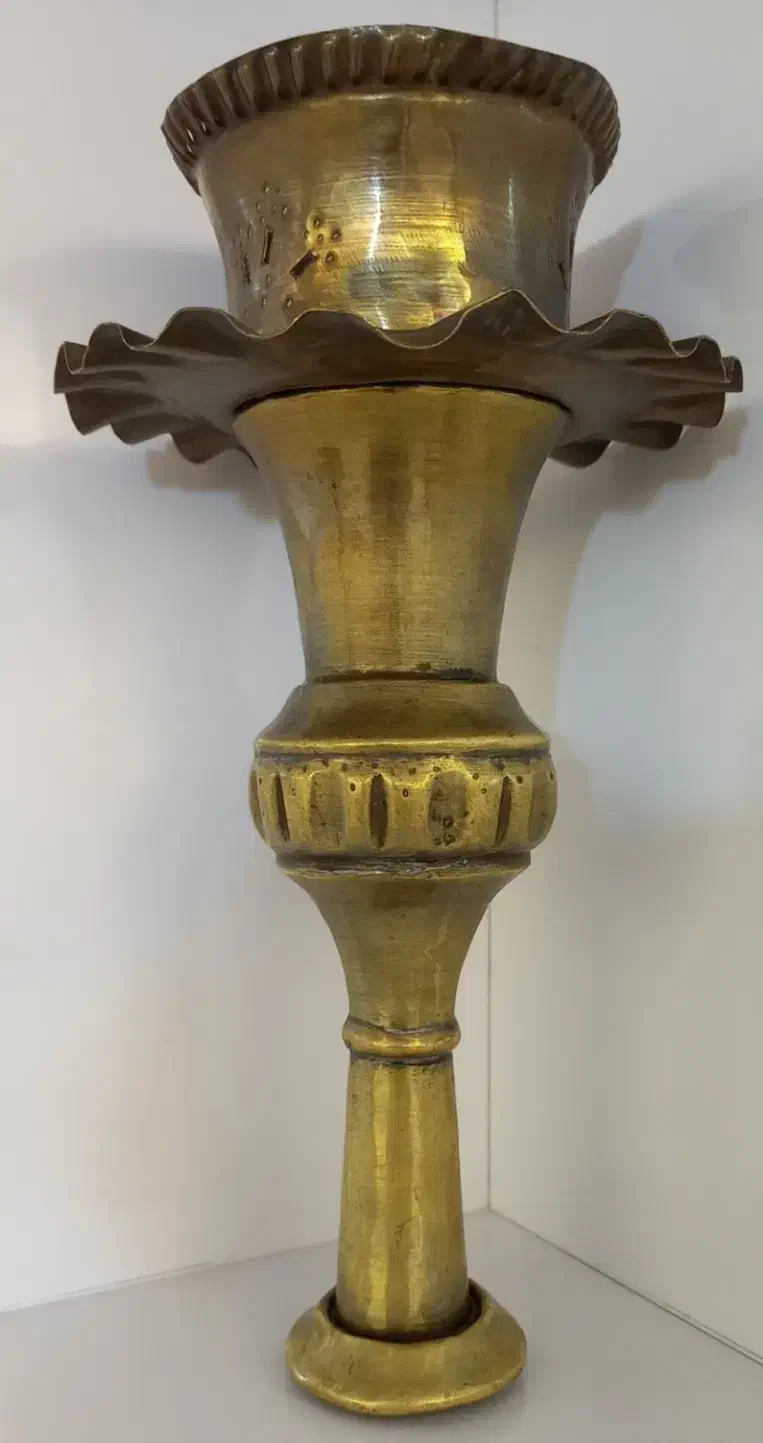 سر قلیان تمام برنزی قدیمی و عتیقه بسیار زیبا .|کلکسیون اشیاء عتیقه|اهر, |دیوار