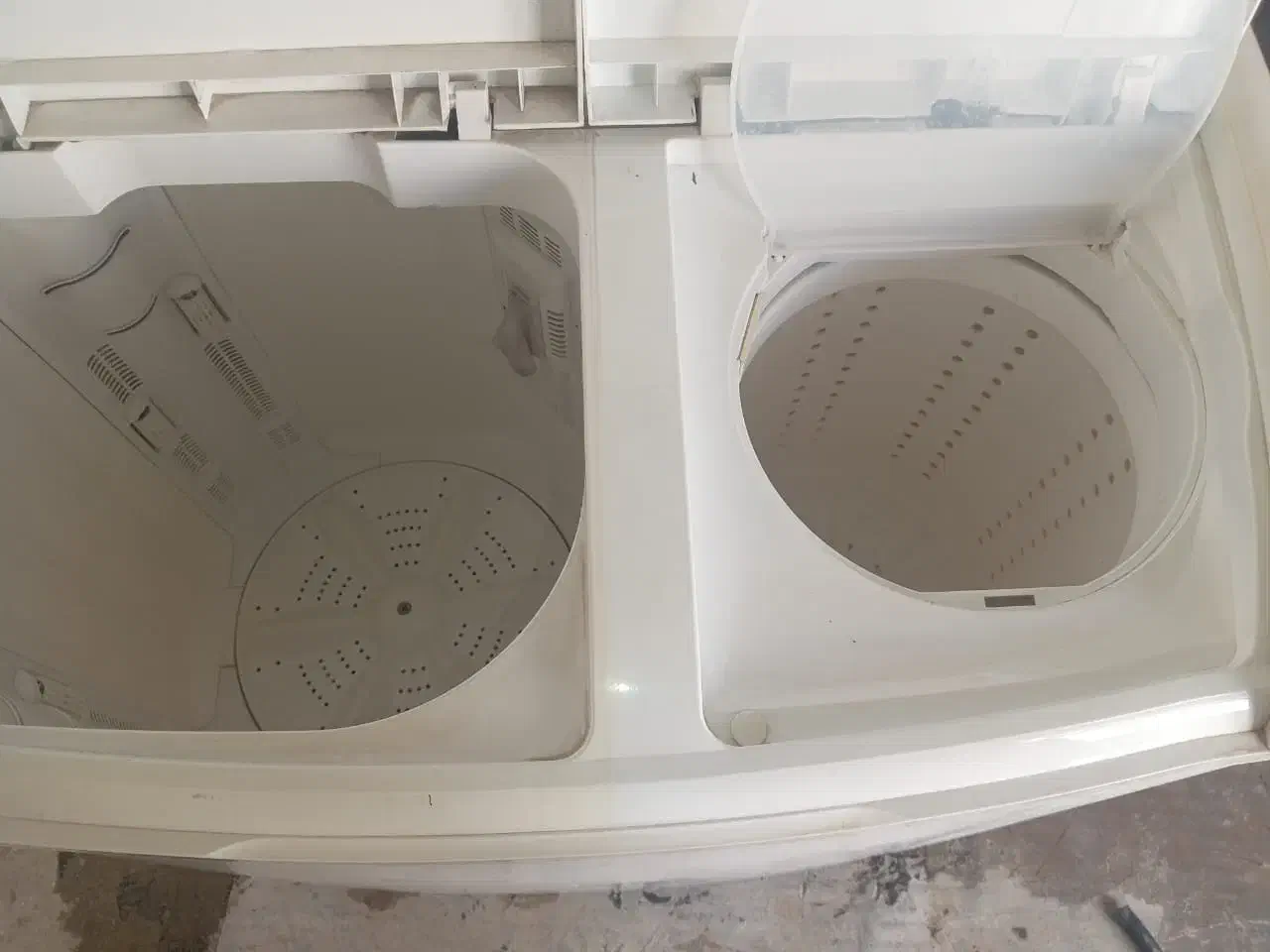 ماشین لباسشویی ۹ کیلویی|ماشین لباسشویی و خشککن لباس|برخوار, |دیوار