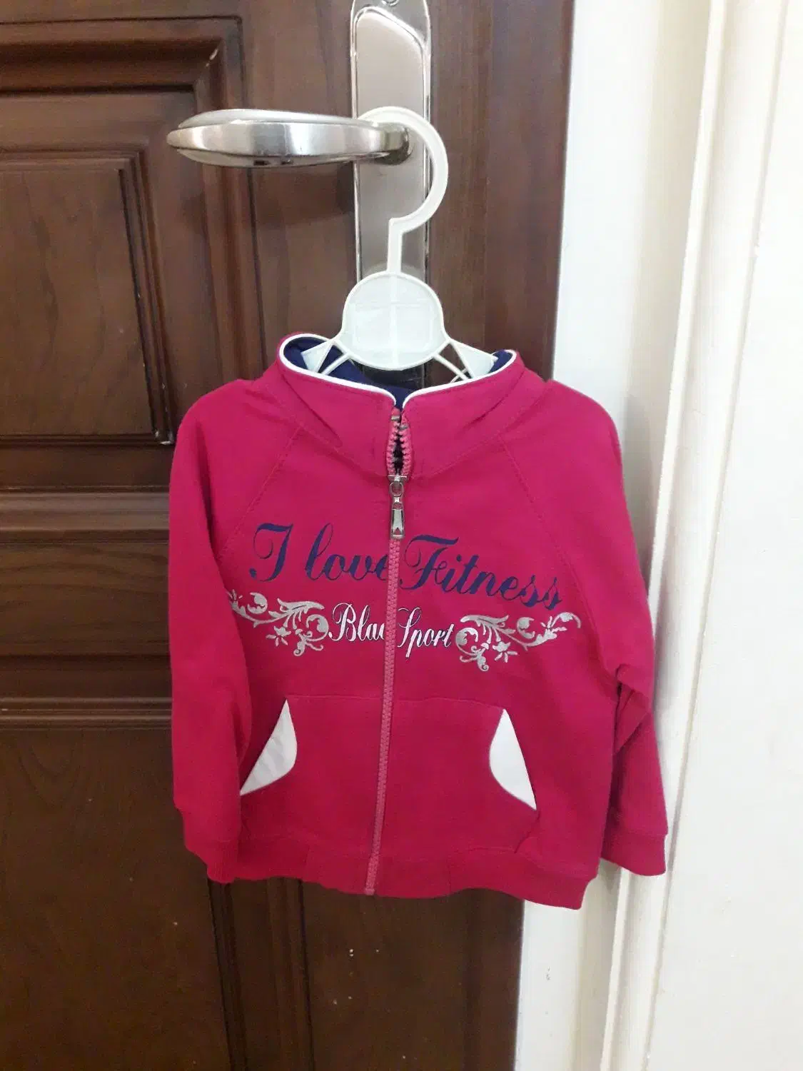 لباس دخترانه ۴ سال از هر کدام دو عدد|کفش و لباس بچه|رشت, معلم|دیوار