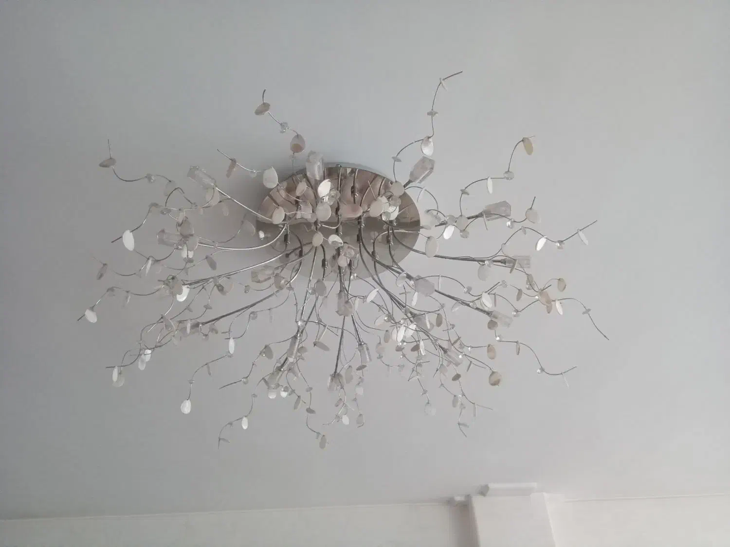 لوستر کنترل دار به همراه دو عدد دیوار کوب|لوستر و چراغ آویز|تهران, گیشا|دیوار