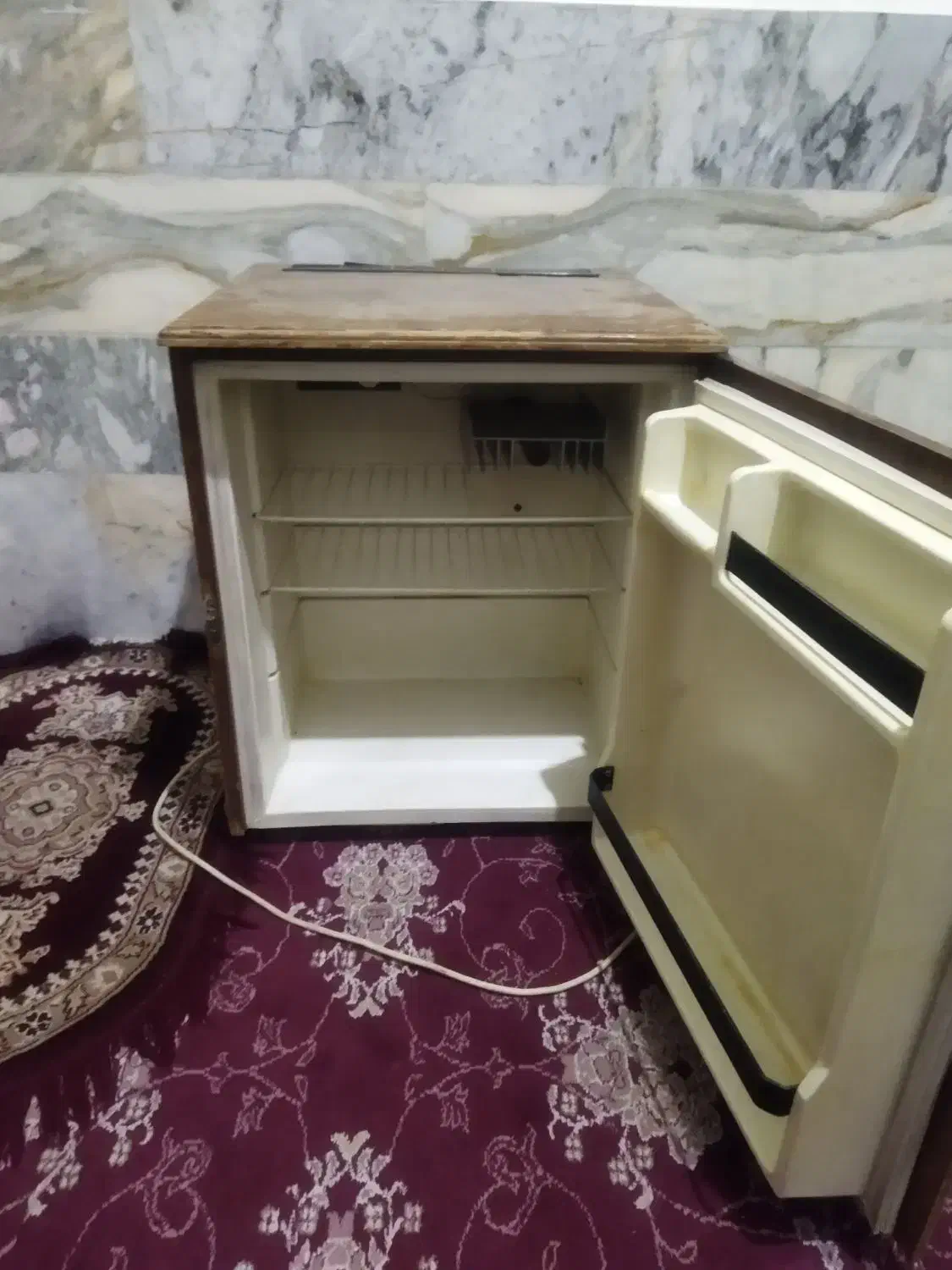 یخچال قدیمی چوبی|یخچال و فریزر|قدس, شهرقدس|دیوار