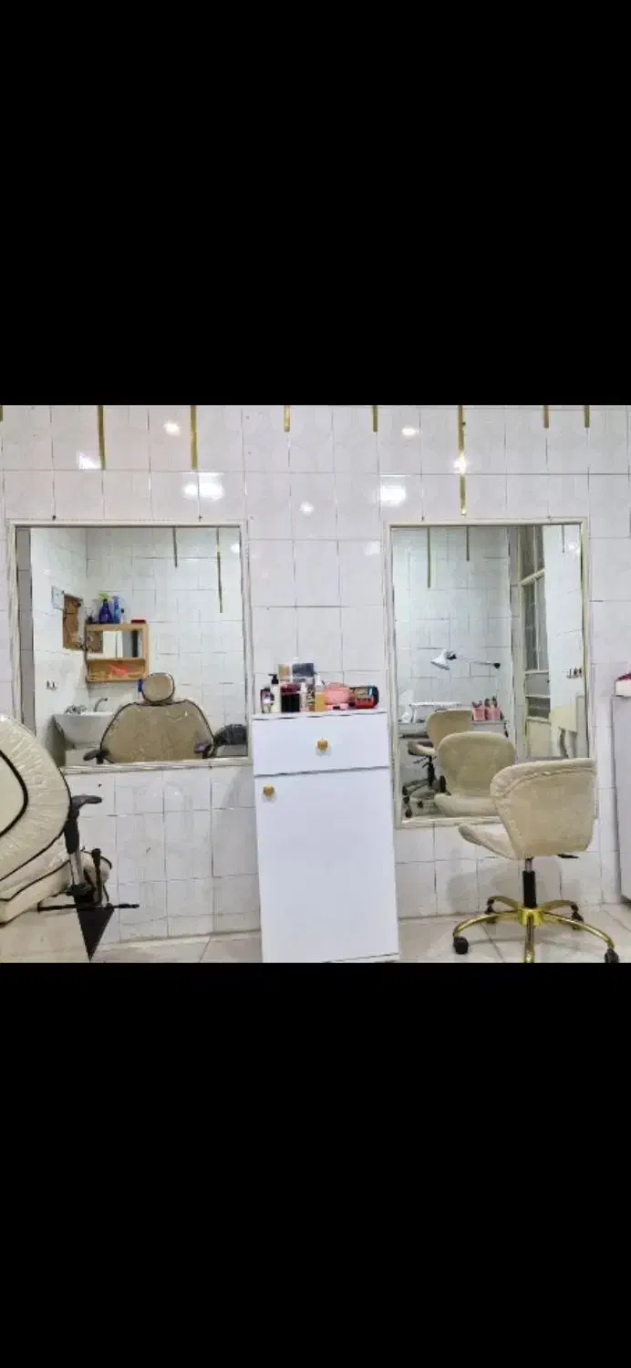 اینه|آینه|بندر ماهشهر, |دیوار