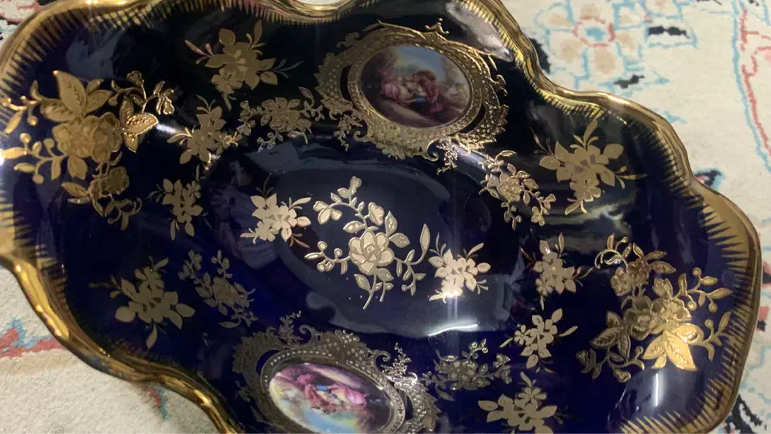 شکلات خوری|کلکسیون اشیاء عتیقه|مشهد, شهید فرامرز عباسی|دیوار