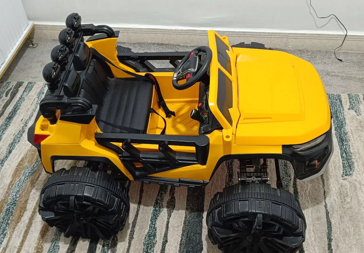 فروش فوری جیپ ۲موتوره ساحلی کمک فنر دار..کاملانو|اسباببازی بچه|بندر کنگان, |دیوار