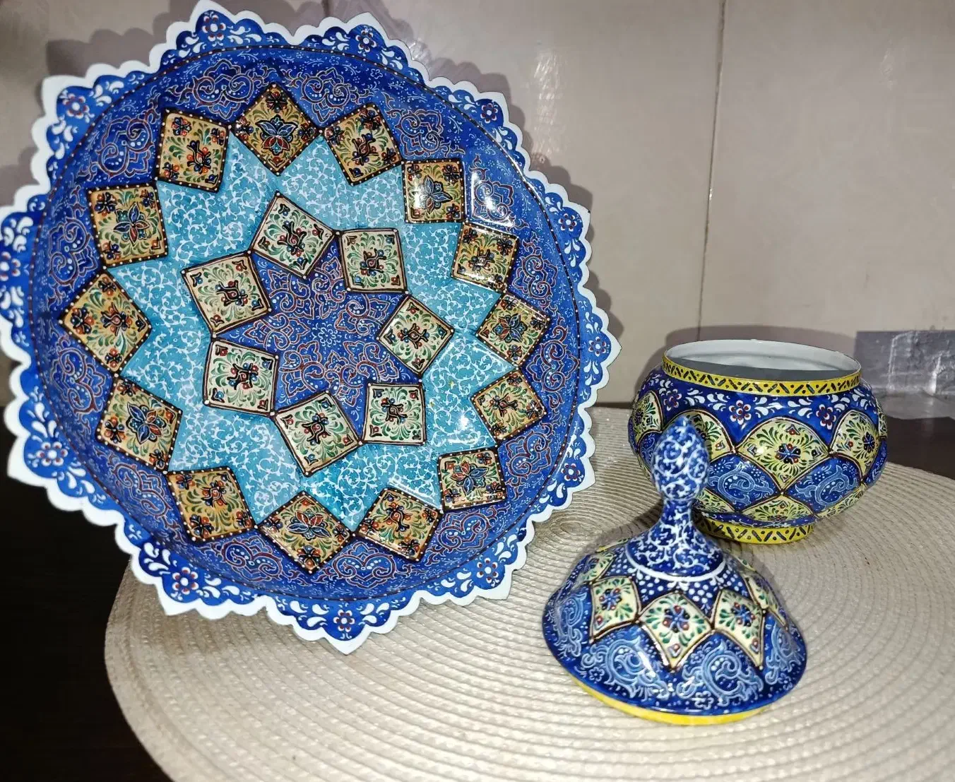 ظروف مسی با میناکاری اصفهان|صنایع دستی و سایر لوازم تزئینی|قم, هفت تیر|دیوار