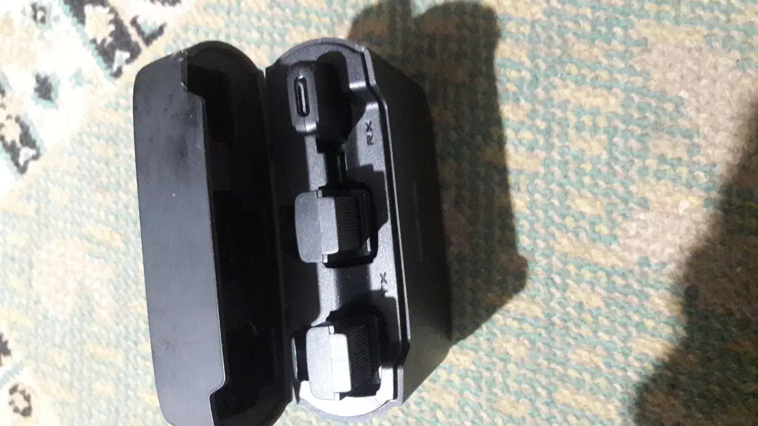 میکروفن بذاره مصاحبه گزارش دهمه کارها|صوتی و تصویری|رشت, باهنر|دیوار