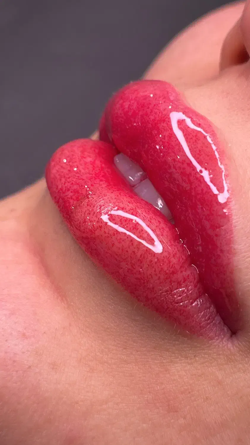 دستیار آرایشگر ، لاین آرایش دائم|استخدام درمانی، زیبایی، بهداشتی|تهران, تهرانپارس جنوبی|دیوار