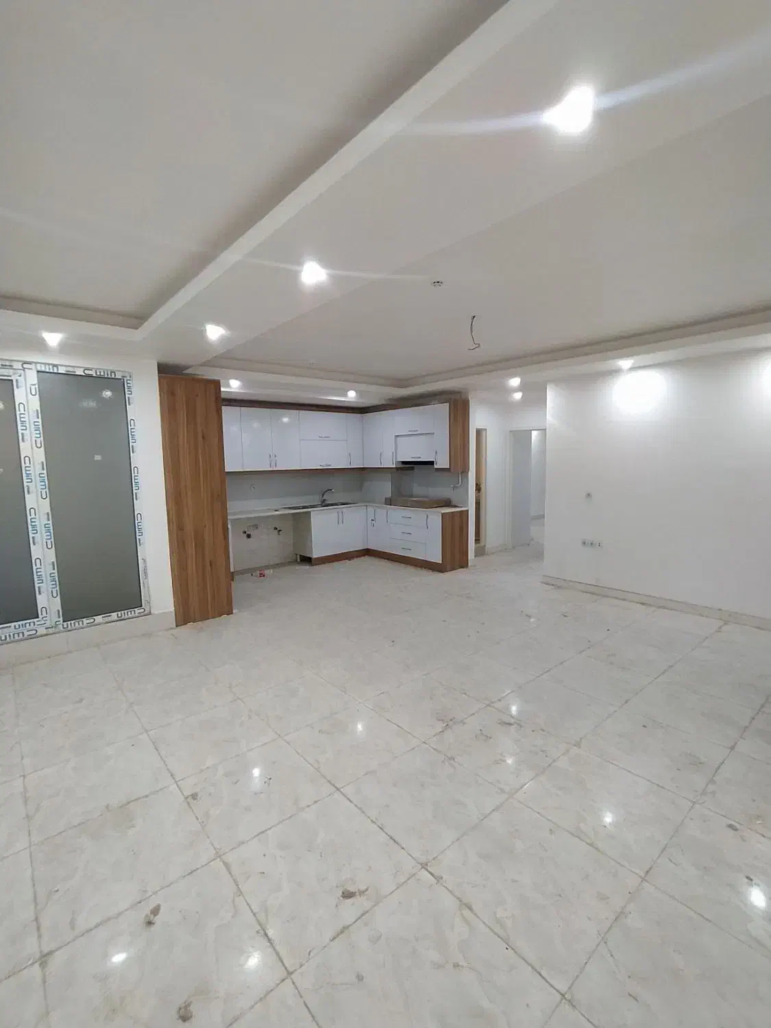 94 متر تاپ لوکیشن/ پکیج رادیات برند ساز|فروش آپارتمان|اهواز, شهرک دانشگاه|دیوار