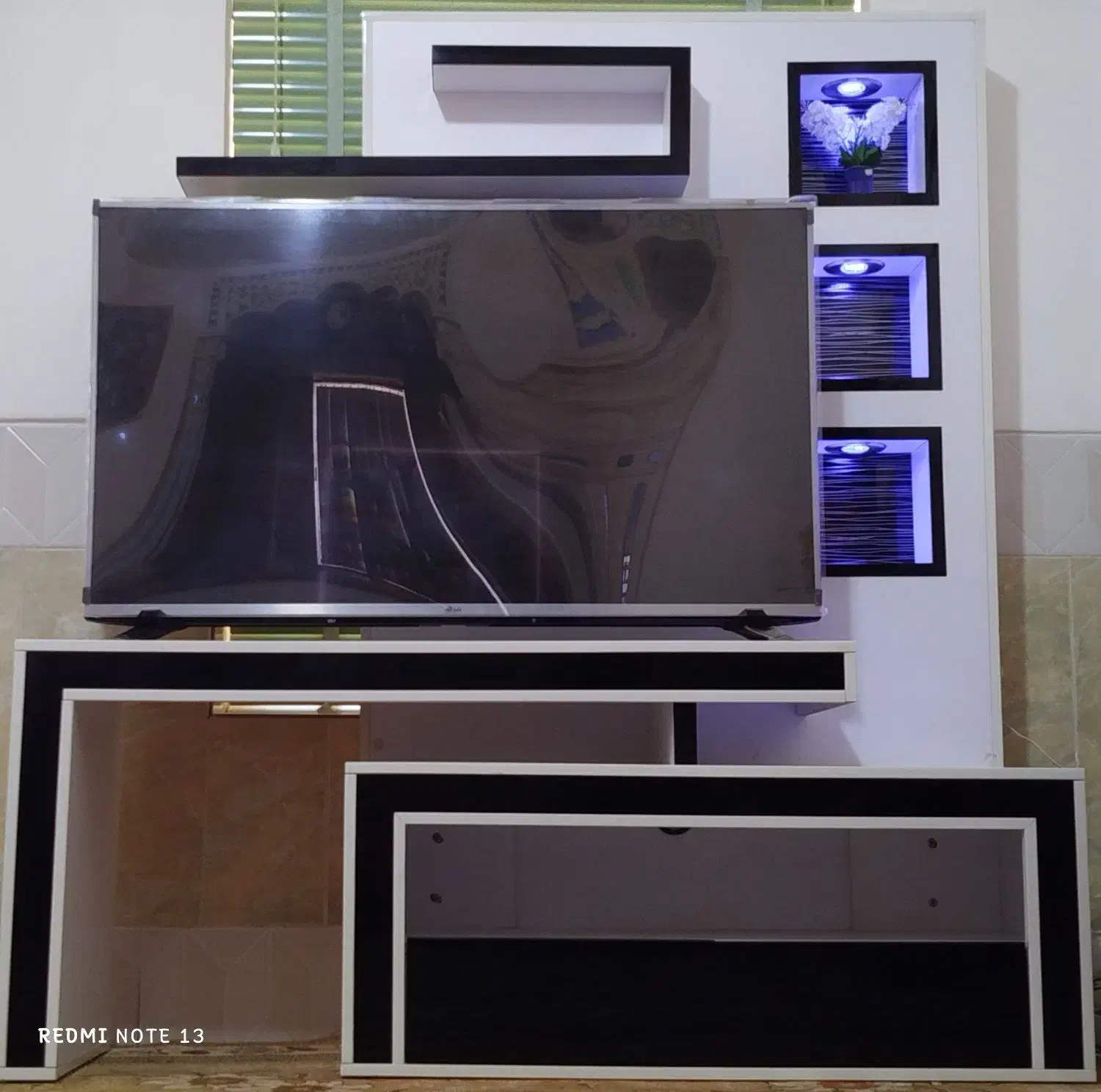 میز تلویزیون|میز تلویزیون|بوانات, |دیوار