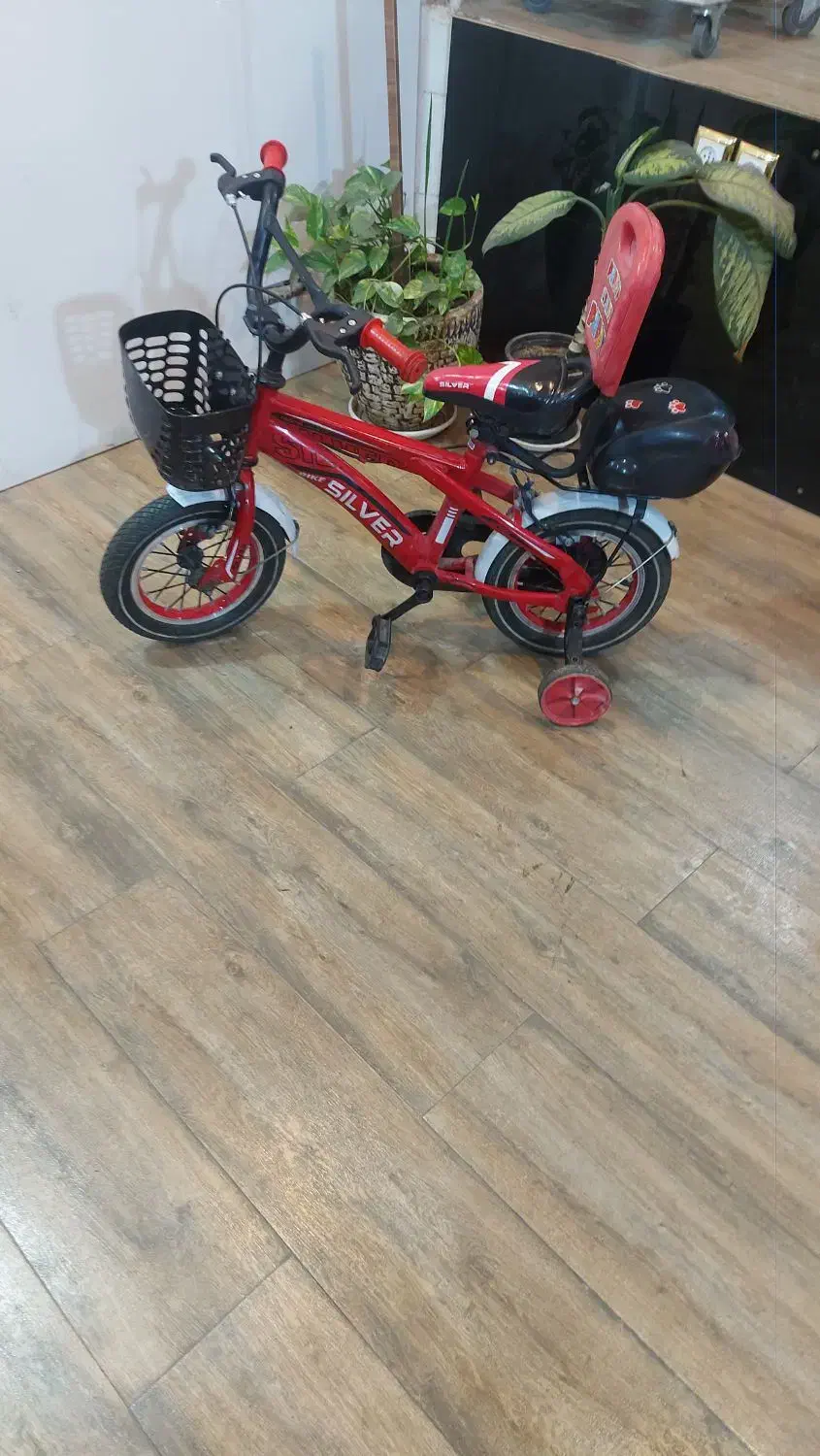 دوچرخه ۱۲ قرمز|دوچرخه، اسکیت، اسکوتر|کاشان, فاز ۲ ناجی آباد|دیوار