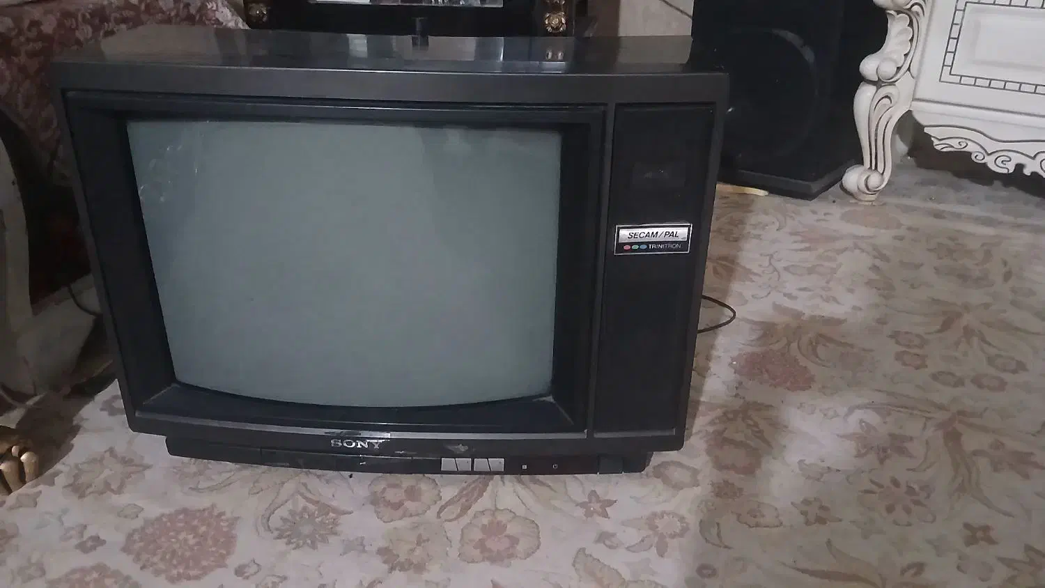 تلوزیون ۲۱ اینج رنگی پانسونیک  بسیار تمیز|تلویزیون و پروژکتور|جوادآباد, |دیوار