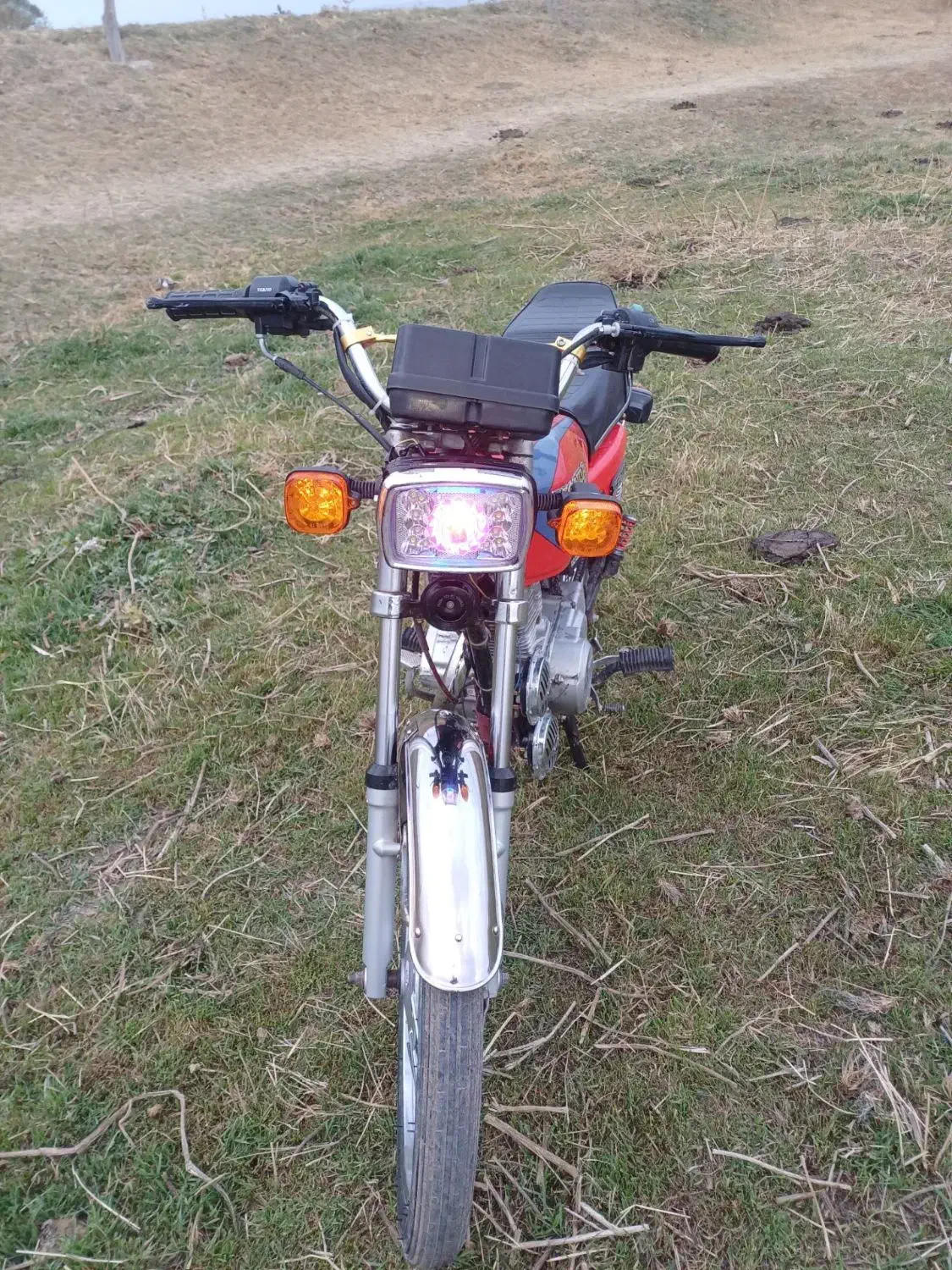 موتور ۱۲۵ کاملا سالم|موتورسیکلت|سراب, |دیوار