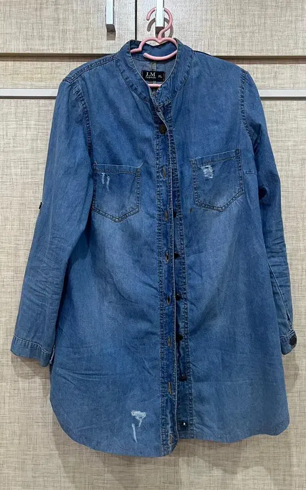 مانتو جین|لباس|لنجان, |دیوار