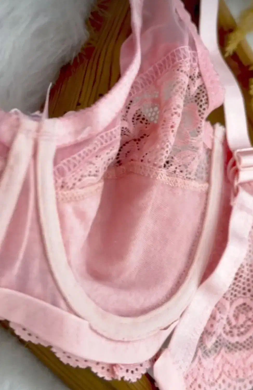 لباس زیر|لباس|باقرشهر, |دیوار