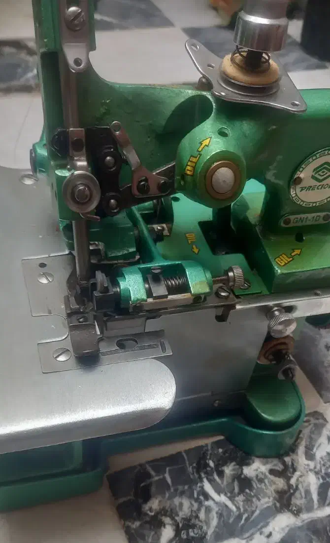 چرخ سردوز  سه نخ|چرخ خیاطی و ریسندگی|اردبیل, |دیوار