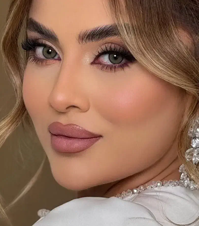 مدل میکاپ رایگان میخام|خدمات آرایشگری و زیبایی|اقبالیه, |دیوار