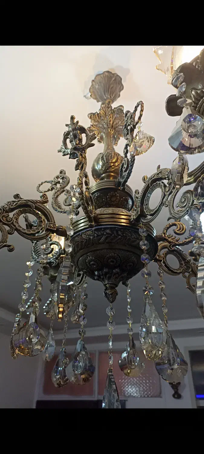 دوعدد لوستر چهار شاخه قدیمی خوش نقشه خوش طرح|لوستر و چراغ آویز|مشهد, خواجه ربیع|دیوار