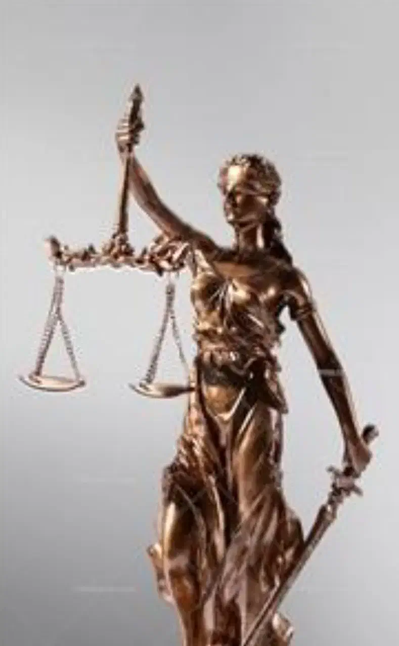 وکیل دادگستری|خدمات مالی، حسابداری، بیمه|بروجرد, |دیوار