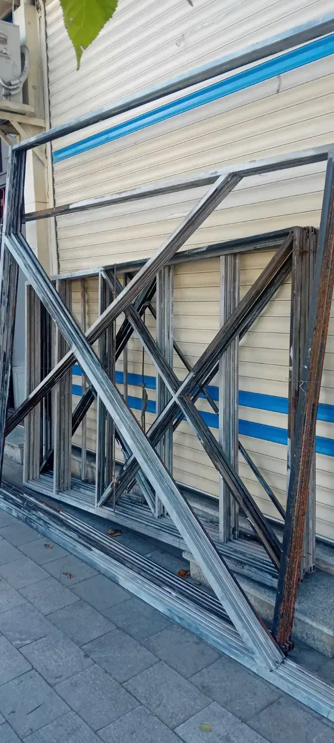 رگال فرش|فروشگاه و مغازه|اسکو, |دیوار