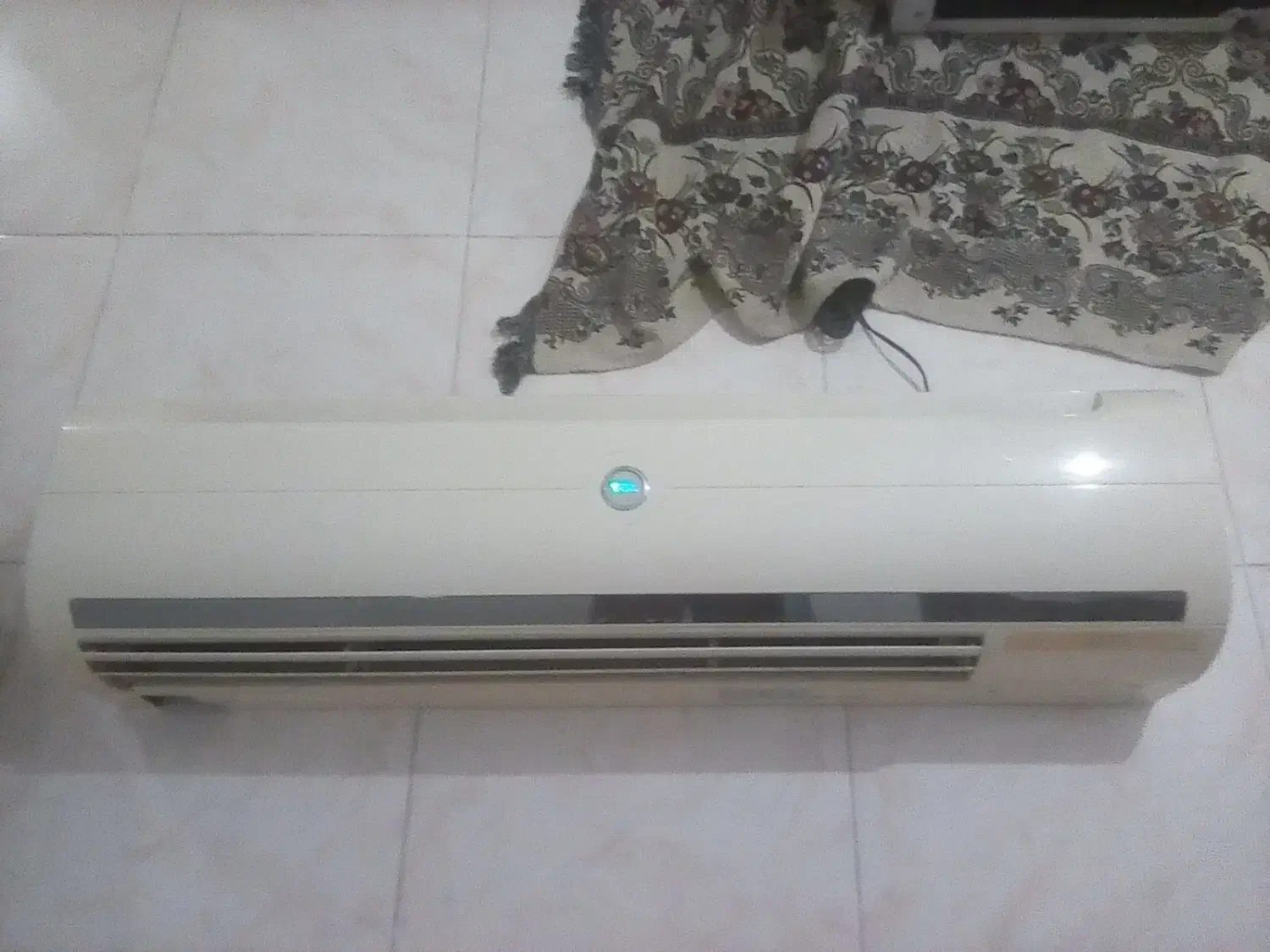 پنل کولر اسپلیت|کولر گازی و فن‌کوئل|رشت, نخودچر|دیوار