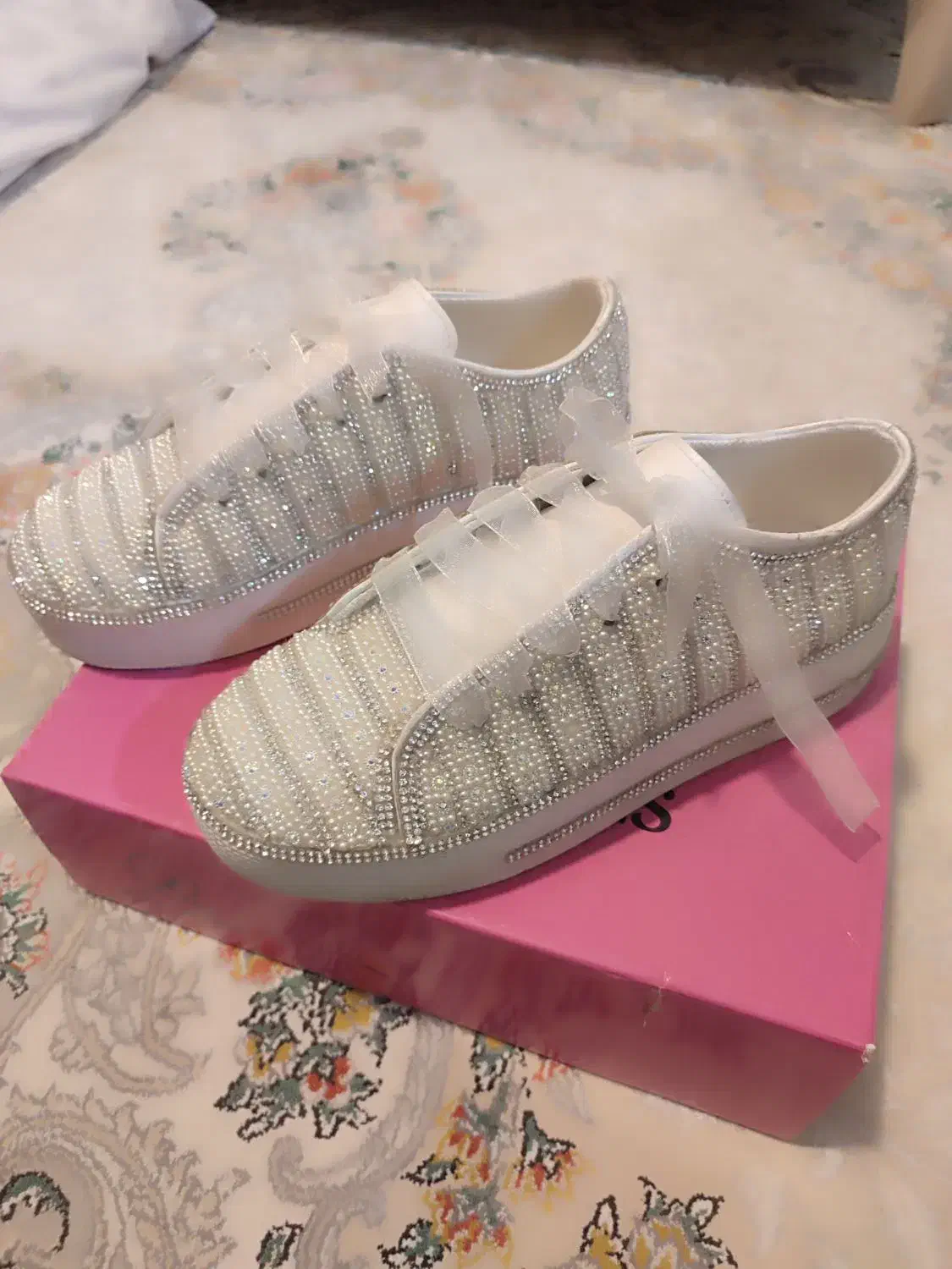 کفش زنانه مجلسی ،مخصوص عروس.|کیف، کفش، کمربند|شاندیز, |دیوار