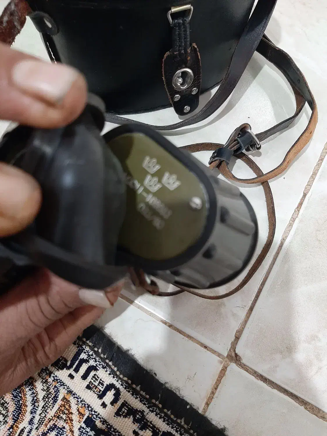 دوربین شکاری قدیمی|کوهنوردی و کمپینگ|شیراز, تندگویان|دیوار