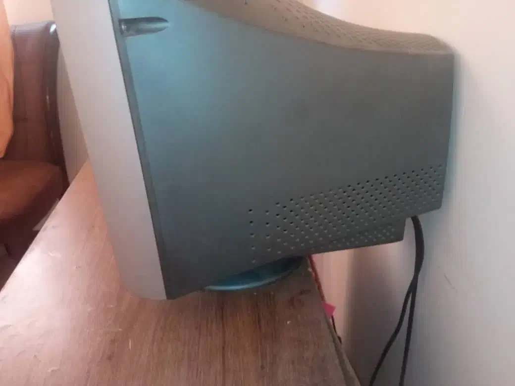 مانیتور|قطعات و لوازم جانبی رایانه|سهند, |دیوار