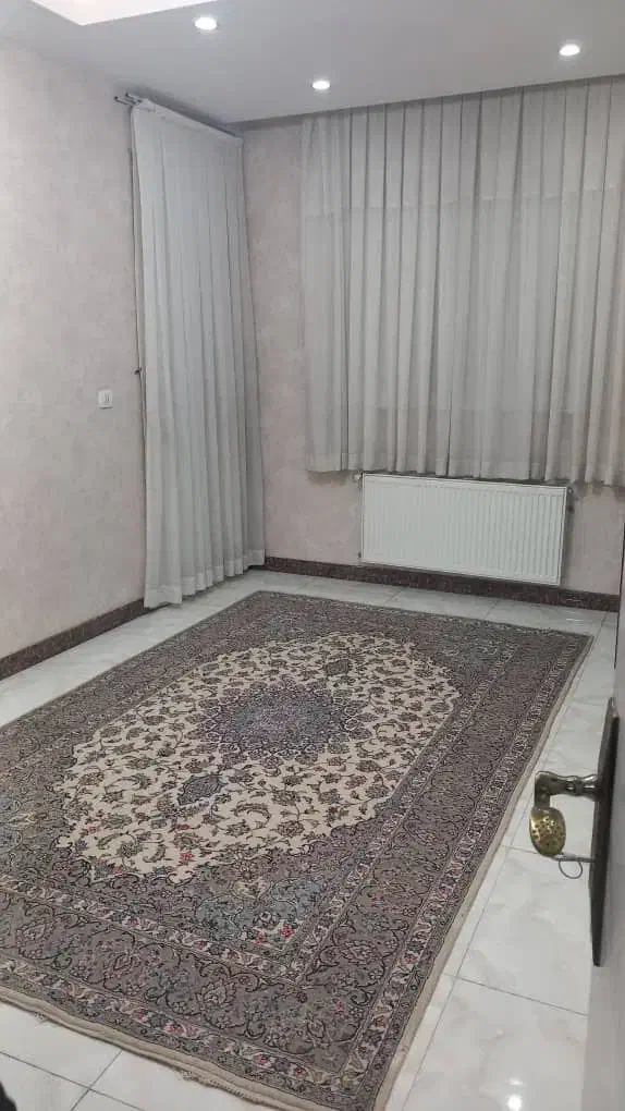 فروش فوری واحد ۱۴۰متری آزادگان خ ۲۵ بهار|فروش آپارتمان|کرج, برغان|دیوار